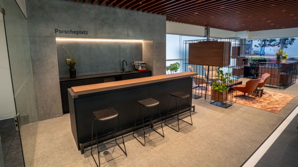 Lounge area